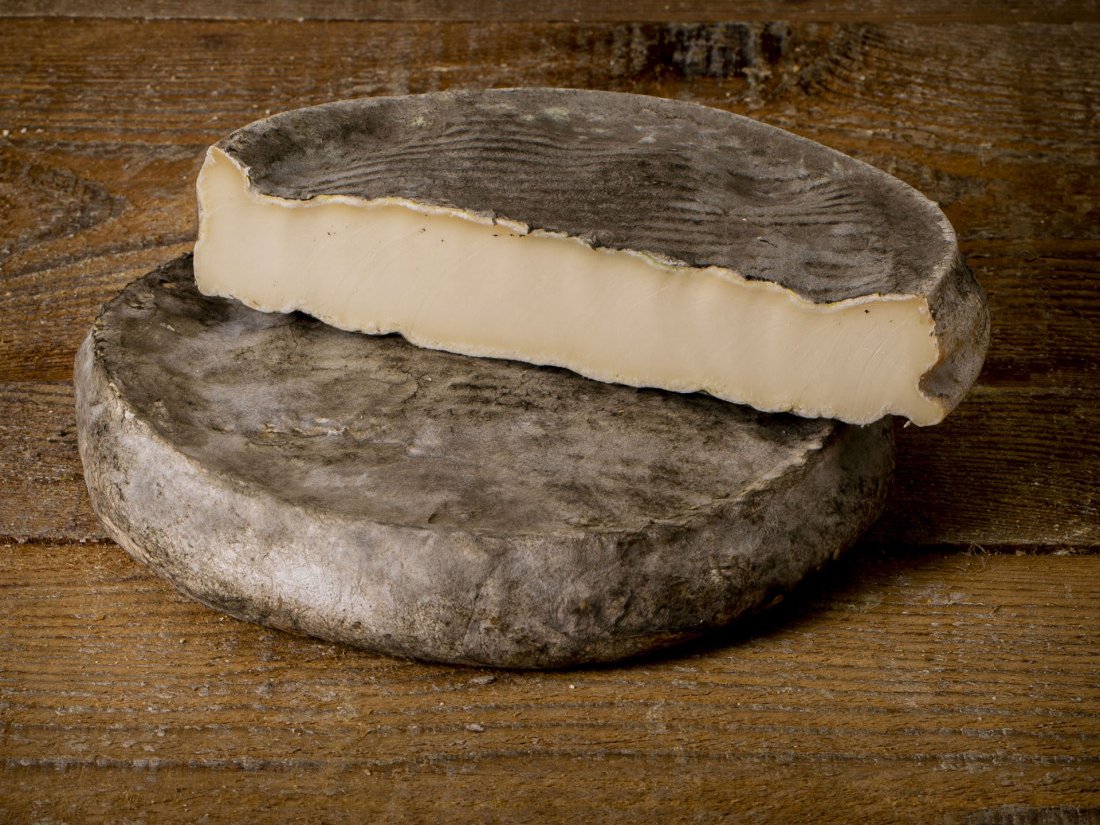 Le Saint-Nectaire, fromage AOP d'Auvergne